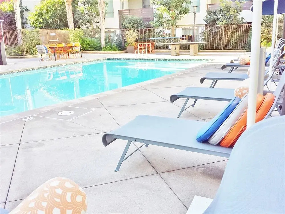 Hollywood Boulevard Extended Stay