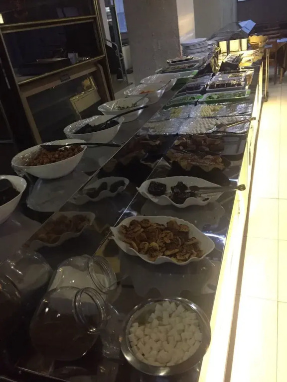 Katan Hotel