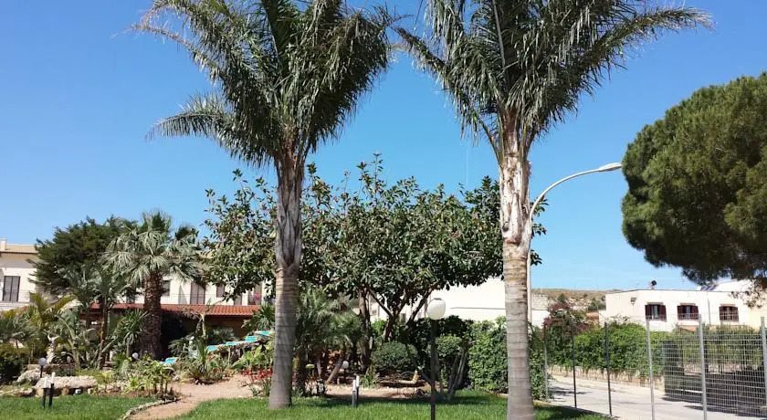 Le Palme di Conturrana Tropicale