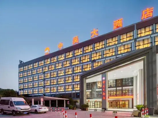Huzhou Zhongwu Grand Hotel (Taihu Moon Bay)