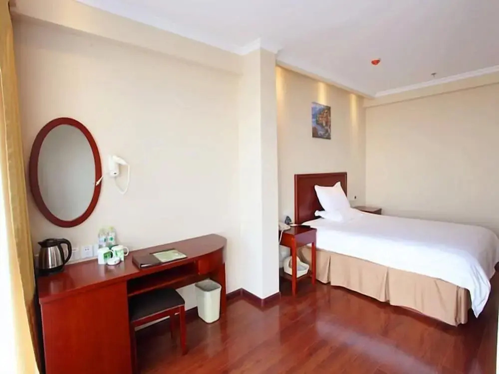 GreenTree Inn Tianjin Wuqing West YonGYAng Road Express Hotel