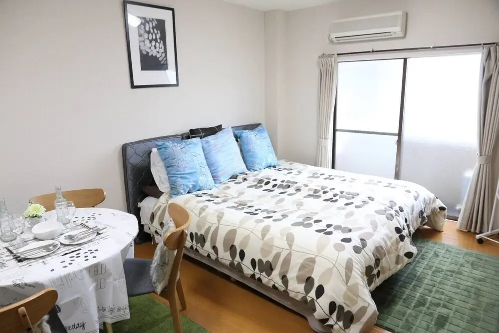 Sun Heights Horikawa 205