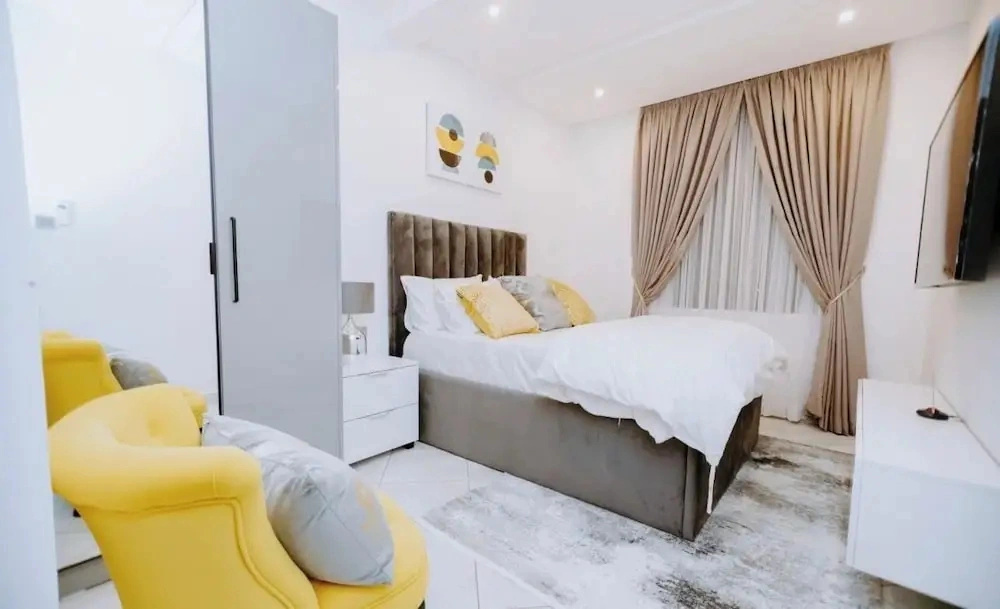 The Jewel Apartment