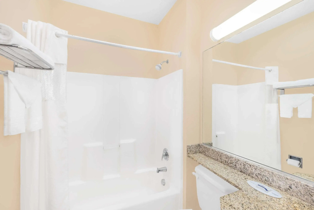 Microtel Inn & Suites by Wyndham Aransas Pass/Corpus Christi
