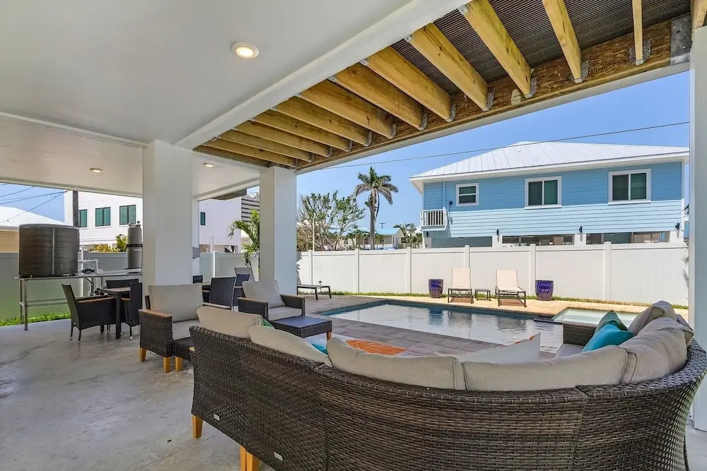 209 Seabreeze Escape: NEW Spacious 5-Bedroom Pool Home 5 Home