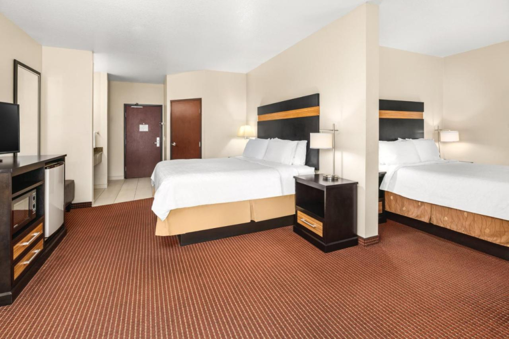 Oxford Suites Portland - Gladstone