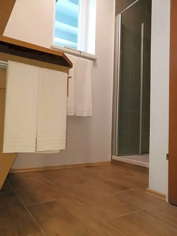 Dorf-Zimmer Mirth