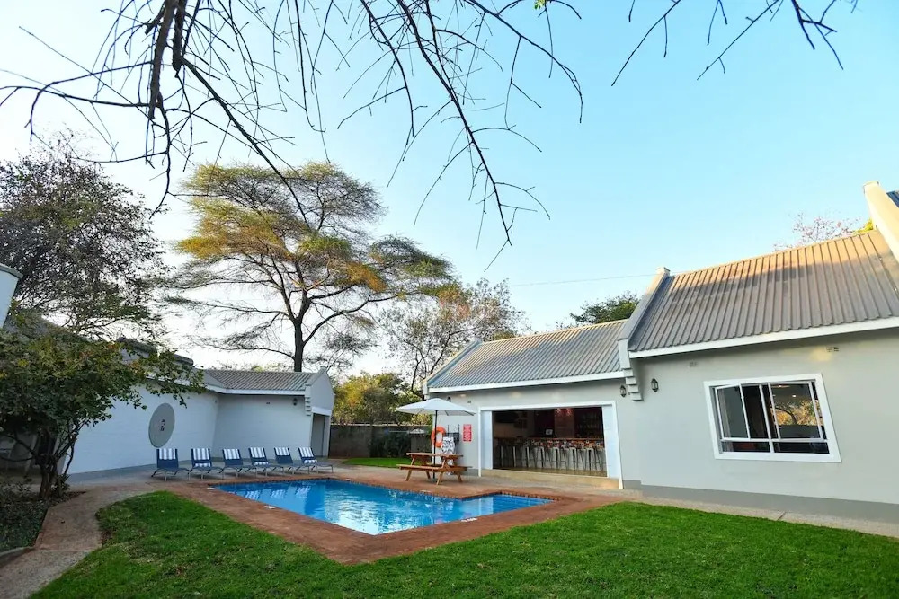 PheZulu Guest Lodge