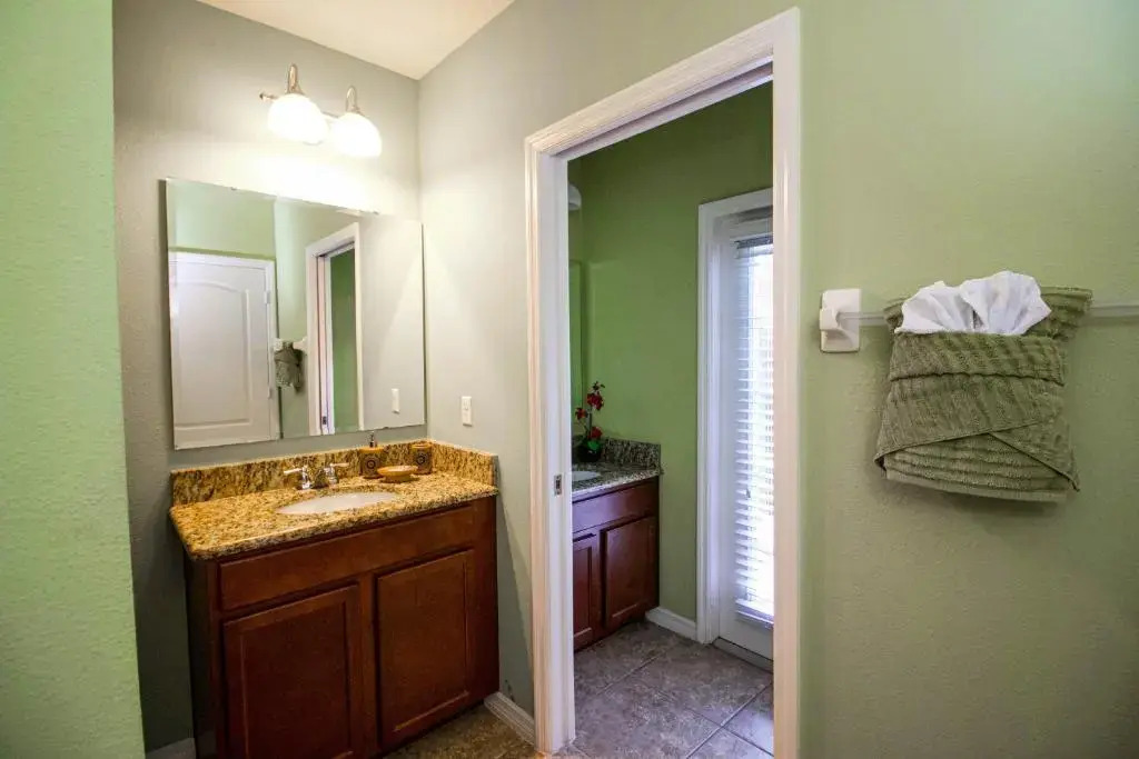 Tuscany at Westside Luxury 5 Bed, 4 Bath Villa near Disney