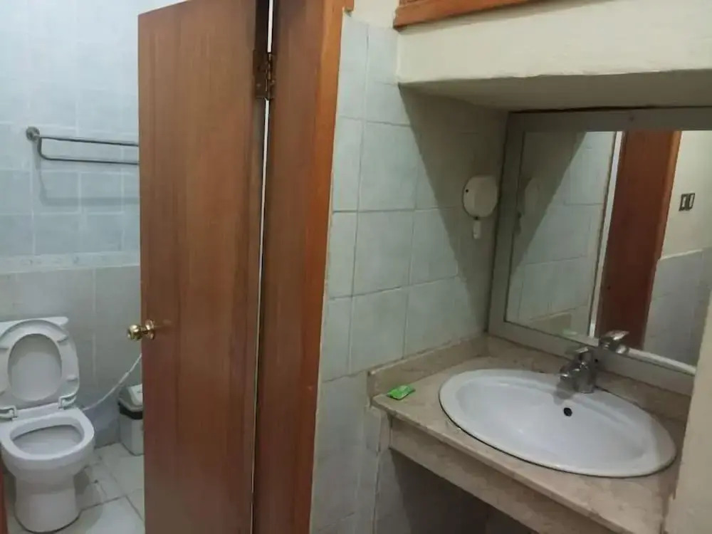 Green Palace Hotel Limited
