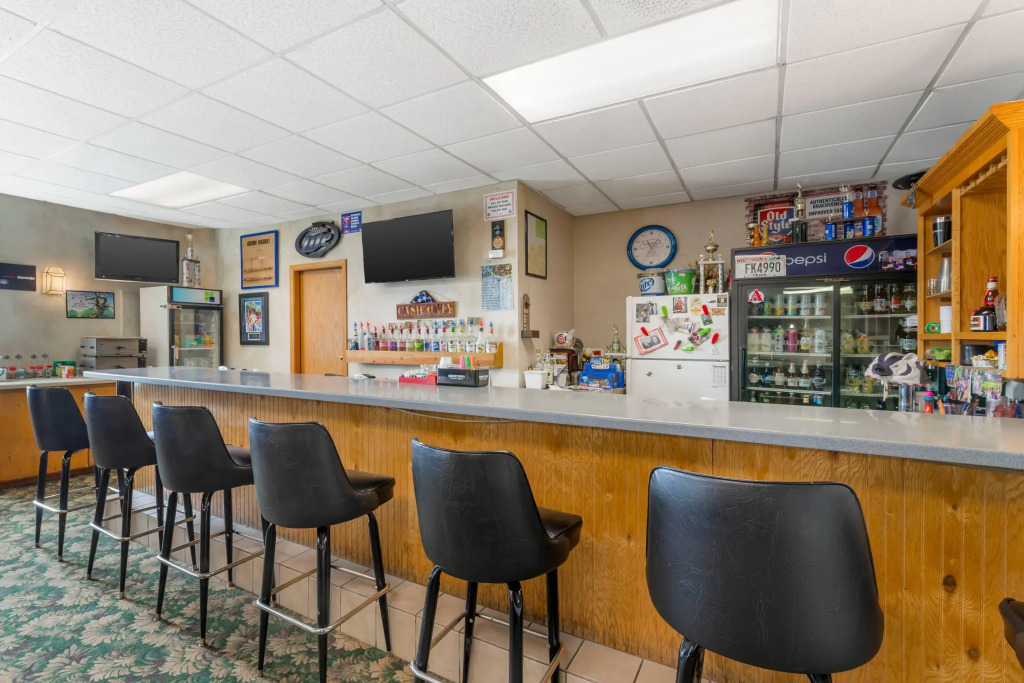 Quality Inn Mauston I-90