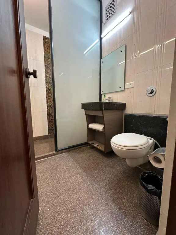 1 BR Boutique stay in Rohini, New Delhi (65C1), by GuestHouser