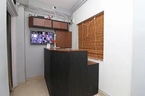 OYO 22591 53A SRJ Inn