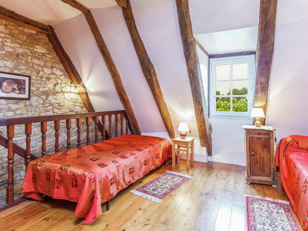 Comfortable Holiday Home With Private Pool