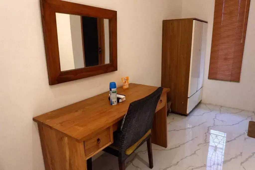 Villa kantor 4 bedroom and 2 Meeting Room