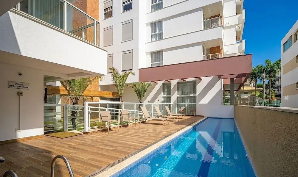 Apt Close to Beach & Floripa Shopping [eaz305]