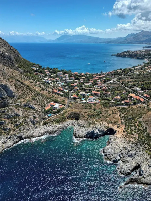 VFH Villa Cala del Cuore with pool