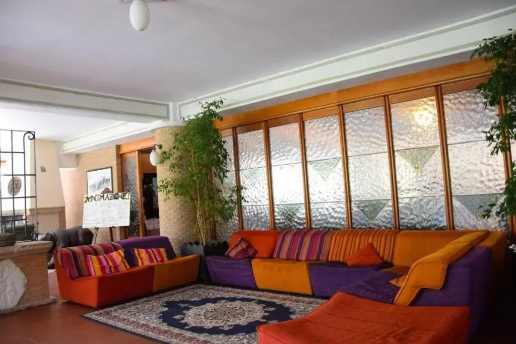 LH Albergo il Picchio