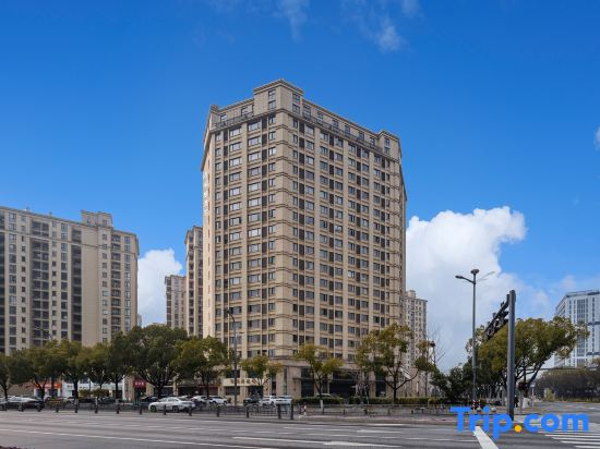 Wutong pomelo hotel (jiaxing nanhu huafu eight hundred companion store）