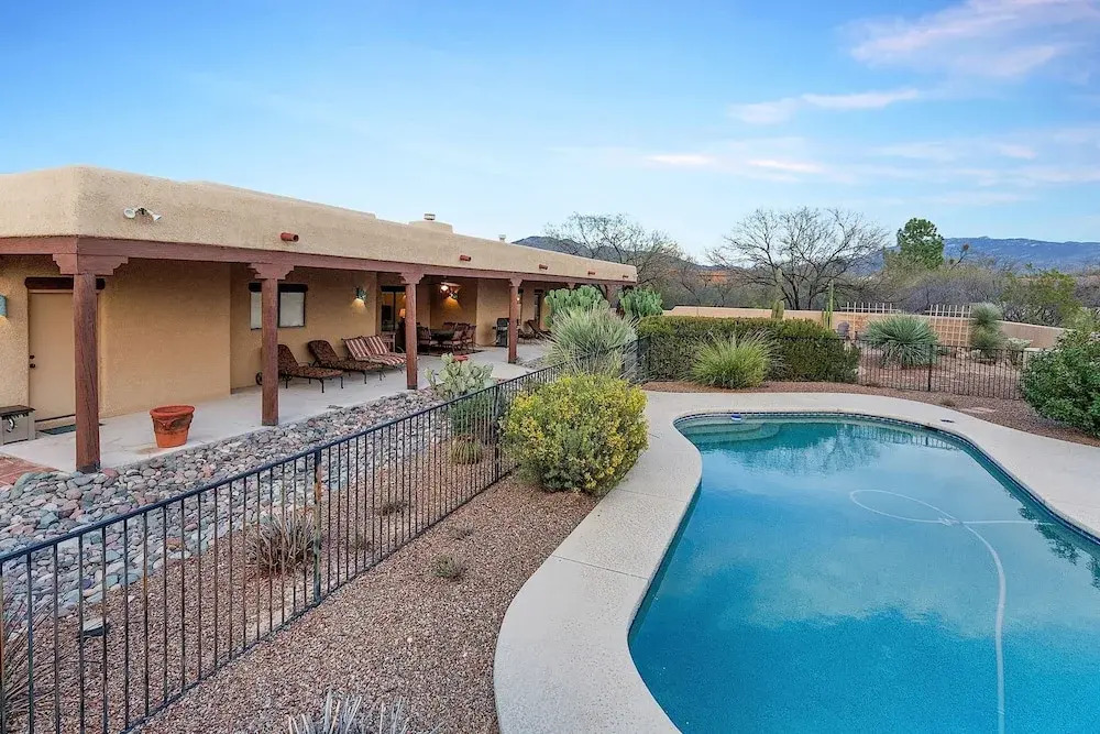 Easy Living 4 BR by Casago