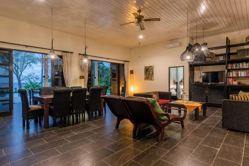 Villa Burung