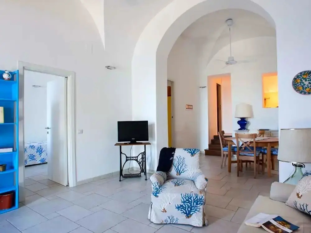 Apartment on the Boulevard of Santa Maria La Scala Near the Sea