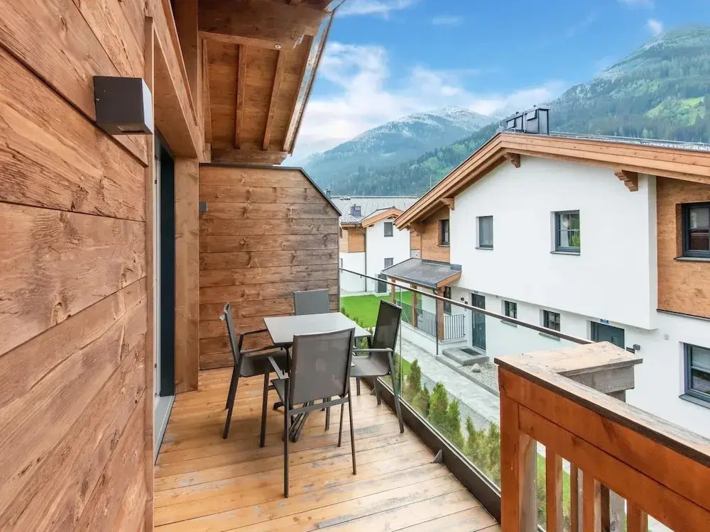 Chalet in Niedernsill near Ski Slopes