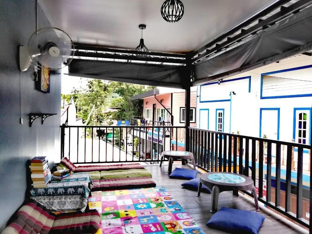 Decho Hostel