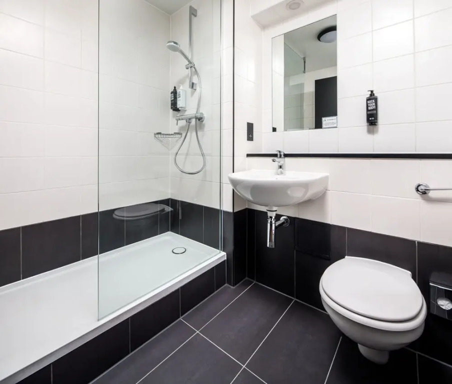 Ibis London Heathrow T5