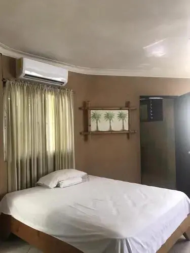 Hotel Plus