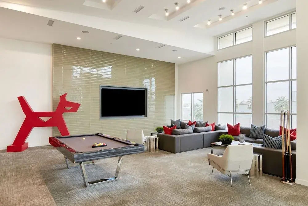 Lovely Midtown Suites by Sonder