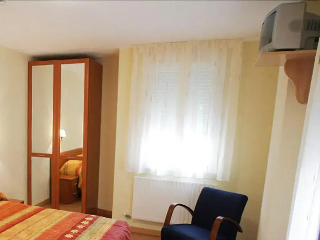 Hostal Hispanico II