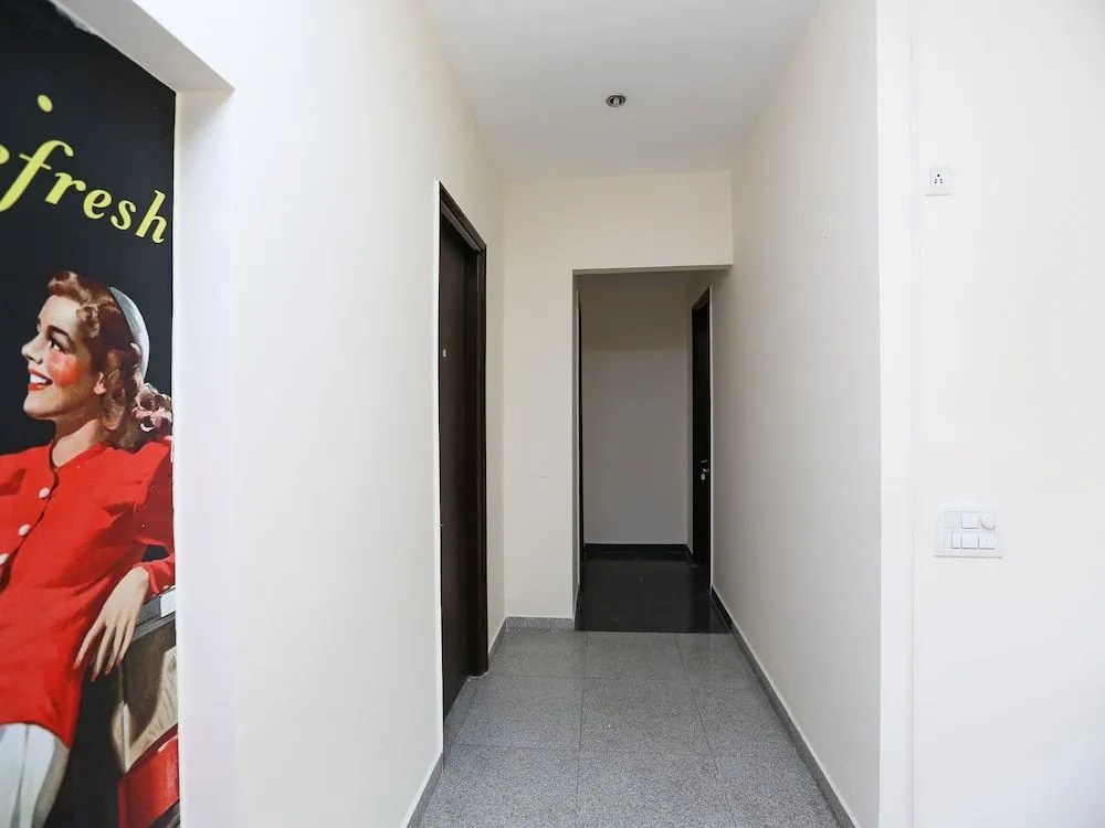 OYO 24323 Lakshmi Residency