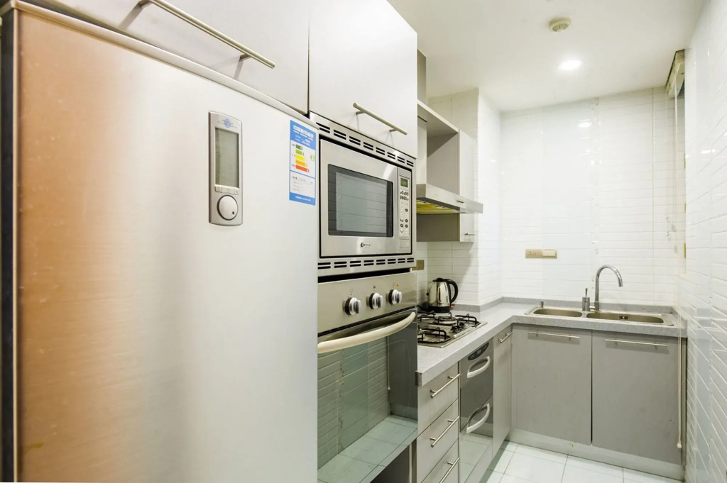 SZZD Crown Serviced Apartment