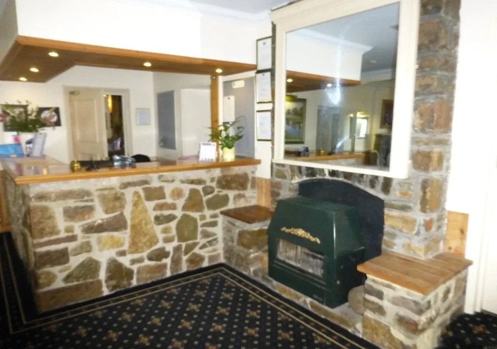 Lyncombe Lodge Hotel