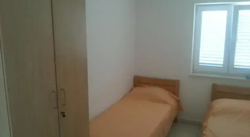 Apartment Zrce