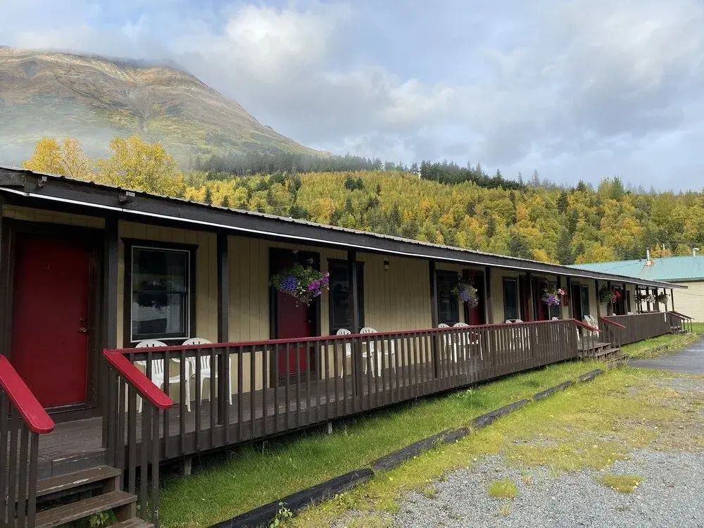 Trail Lake Lodge