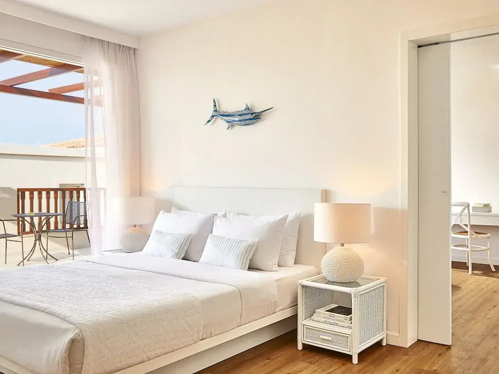 Villa Areva by Villa Plus