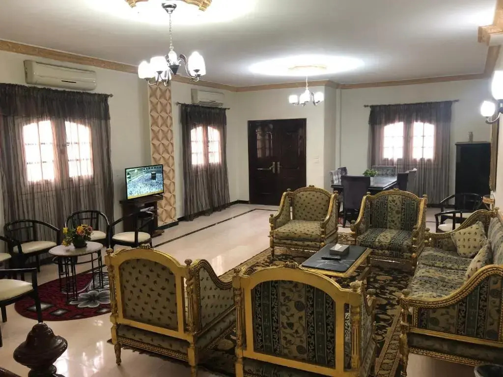 Bonne Vie Hotel