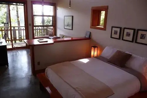 He-Tin-Kis Lodge