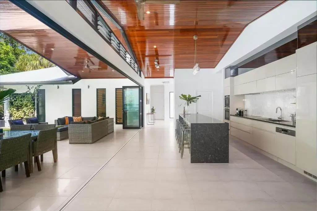 Belle Escapes 58 Ocean Dr Luxury Home Palm Cove