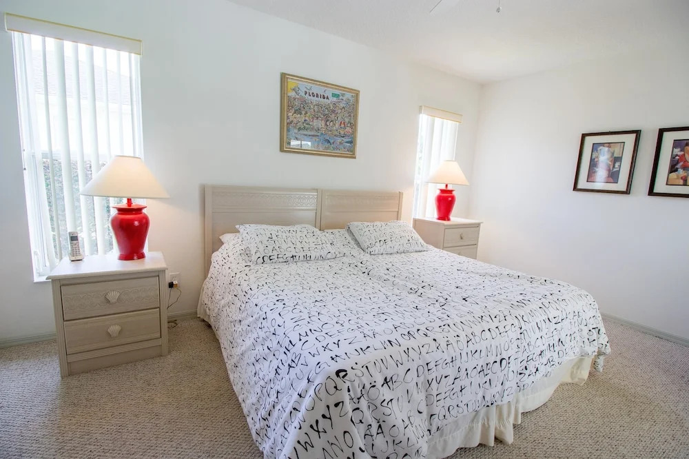 Family Villa Bettina - Recently Remodeled 2 Bedroom Home by RedAwning