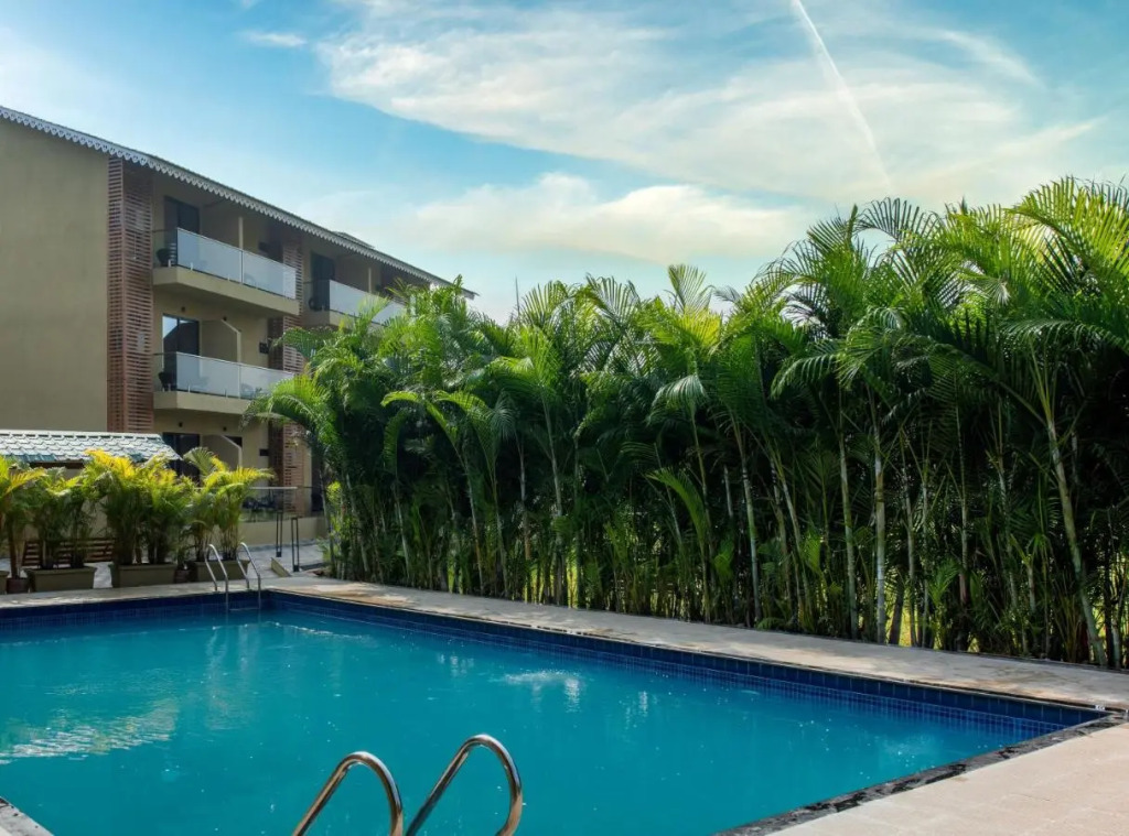 Paramount Riverfront Resort & Spa
