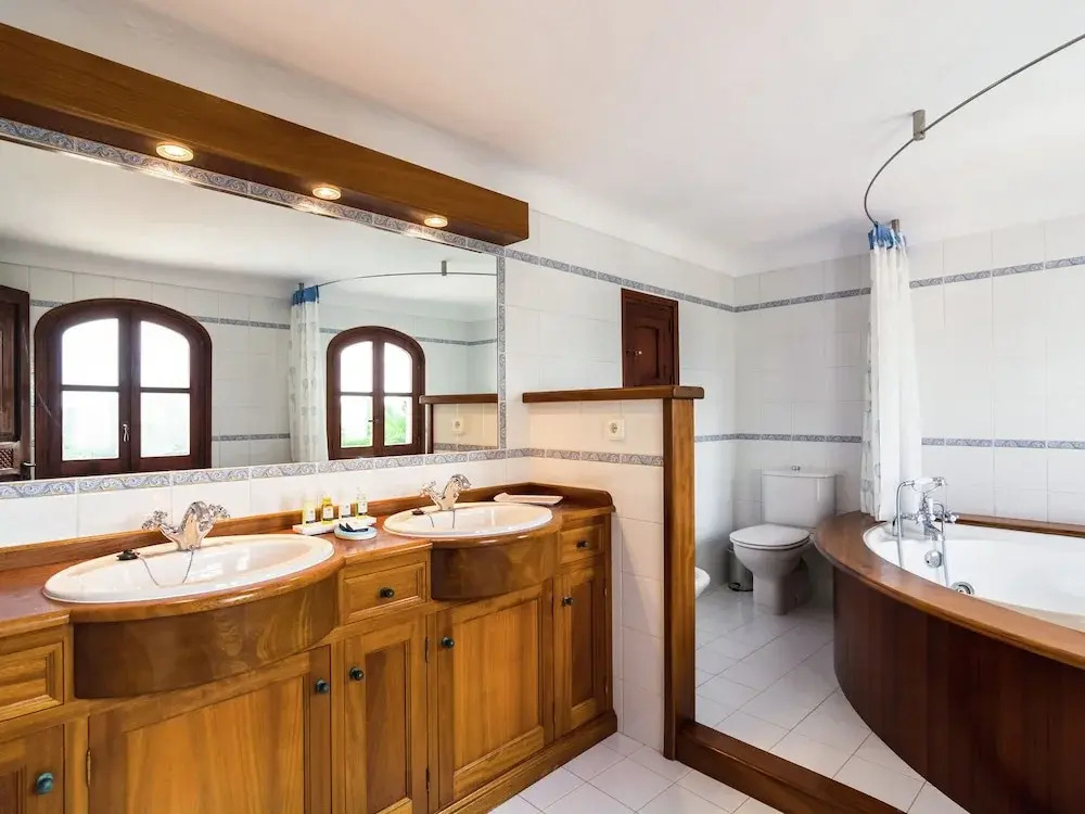 Cozy Holiday Home in Santa Eularia des Riu with Private Pool