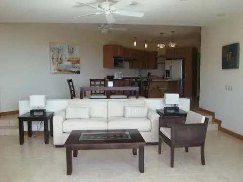 Condo el Pueblo