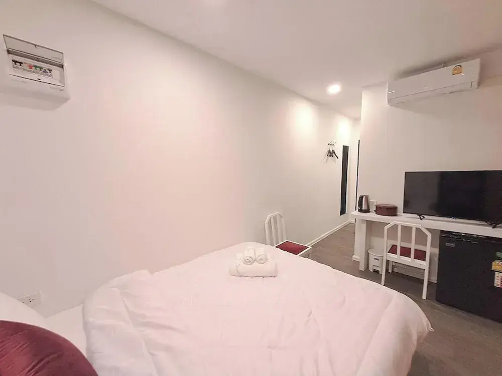 Nomads Homestay Sriracha