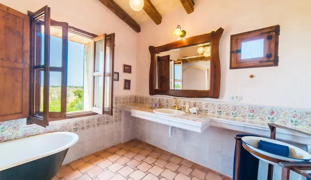 G Rentals Can Cuquet House