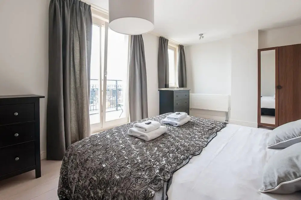 Short Stay Group Dapper Market Serviced Apartments Amsterdam