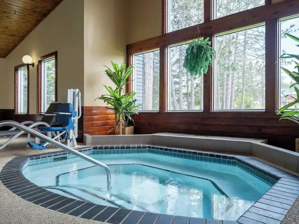 Country Inn Two Harbors
