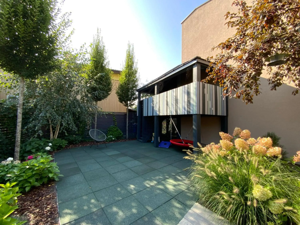 Salt Garden Apartments